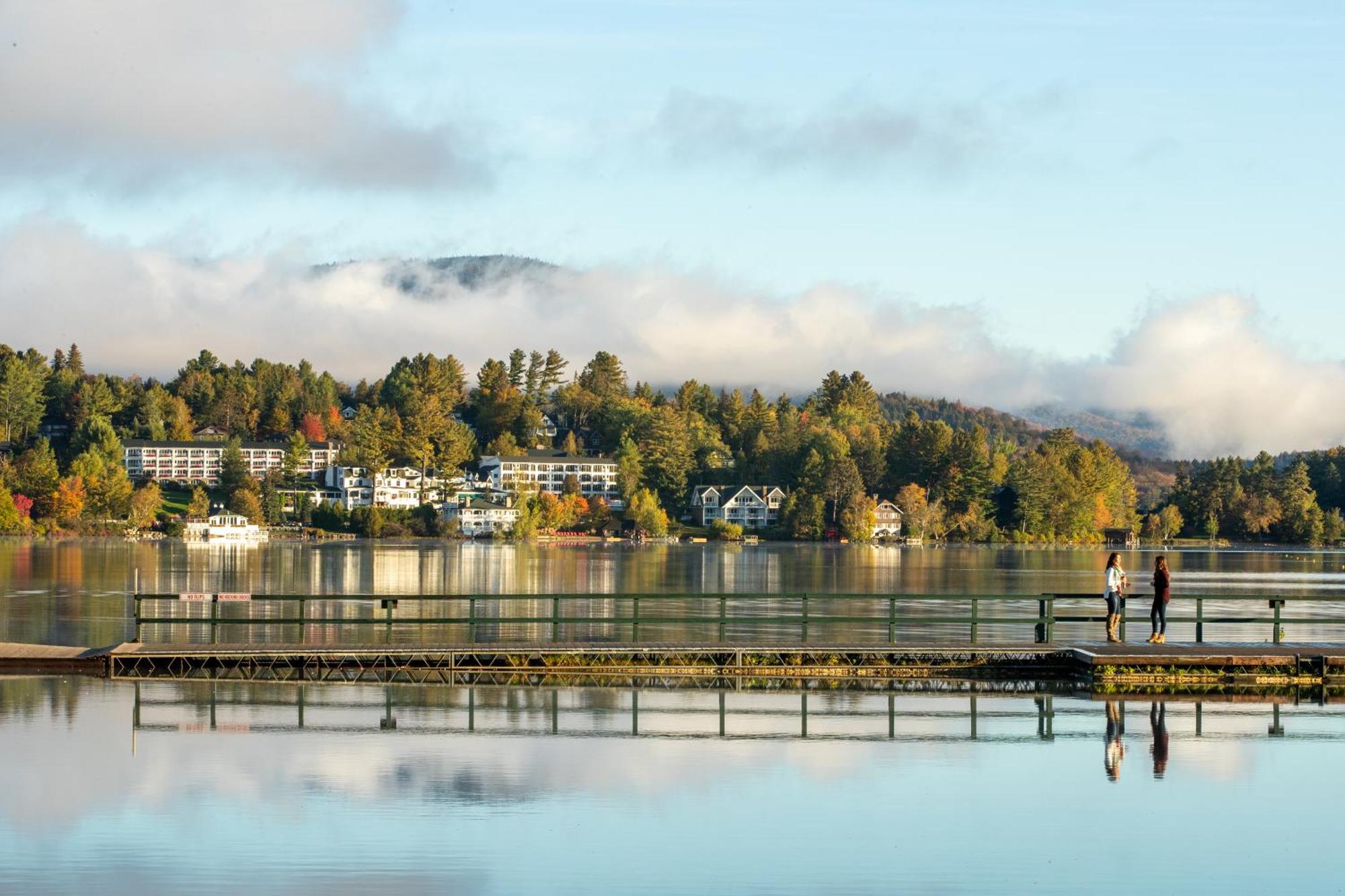 Lake Placid Inn: Main Street المظهر الخارجي الصورة