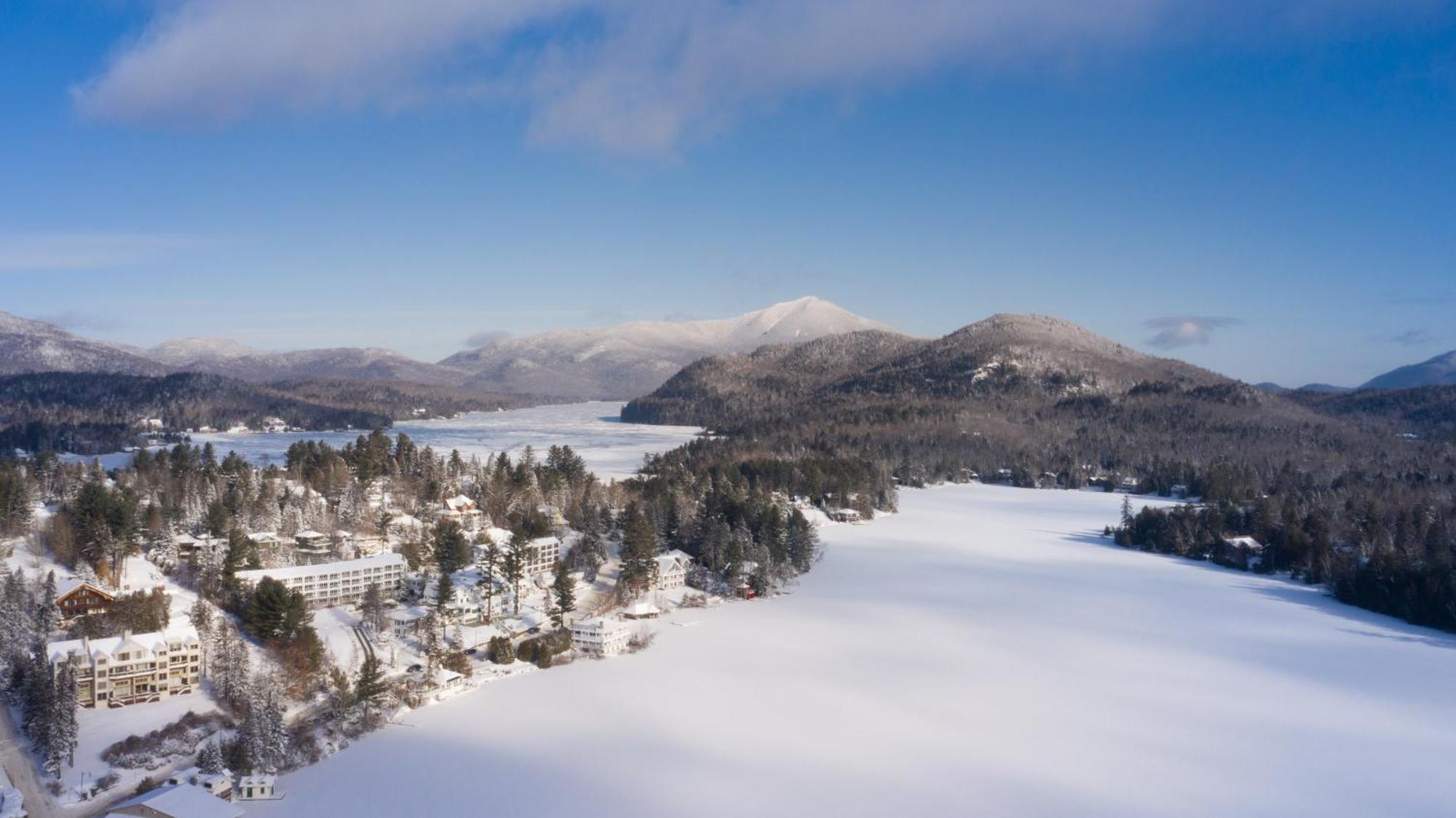 Lake Placid Inn: Main Street المظهر الخارجي الصورة