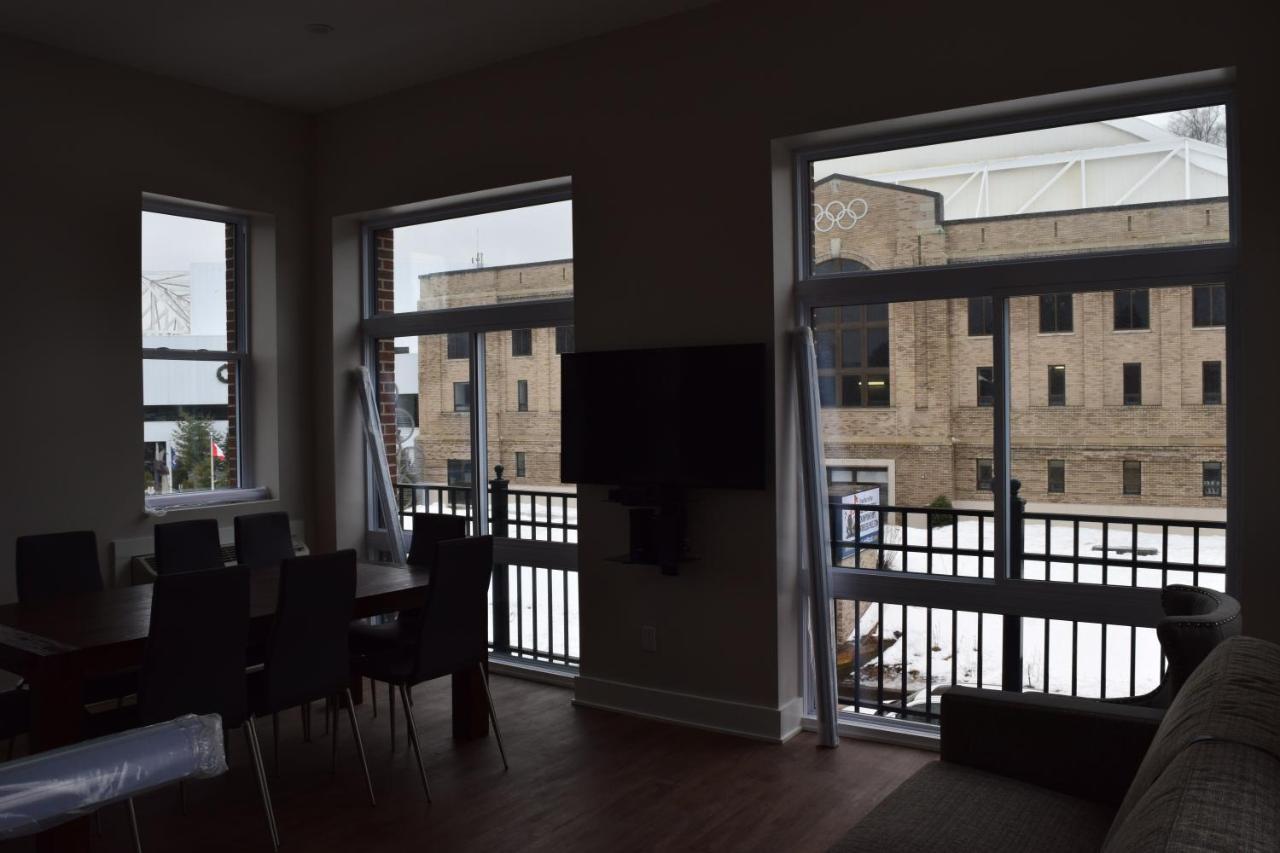 Lake Placid Inn: Main Street المظهر الخارجي الصورة